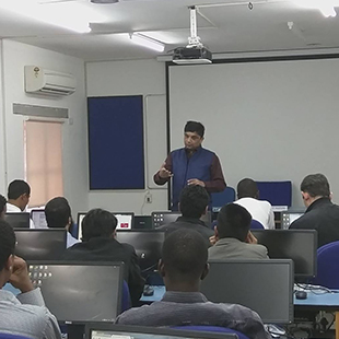 Our director delivers a talk to budding entrepreneurs